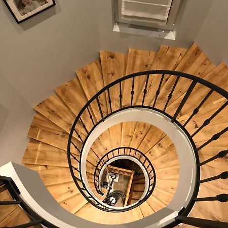 Вилла Belle Maison De Famille Usson-en-Forez Экстерьер фото